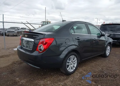 2016 Chevrolet Sonic Lt Auto z USA, uszkodzony, nr VIN 1G1JC5SH0G4106892